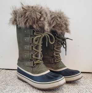 SOREL Joan of Arctic sz 6.5